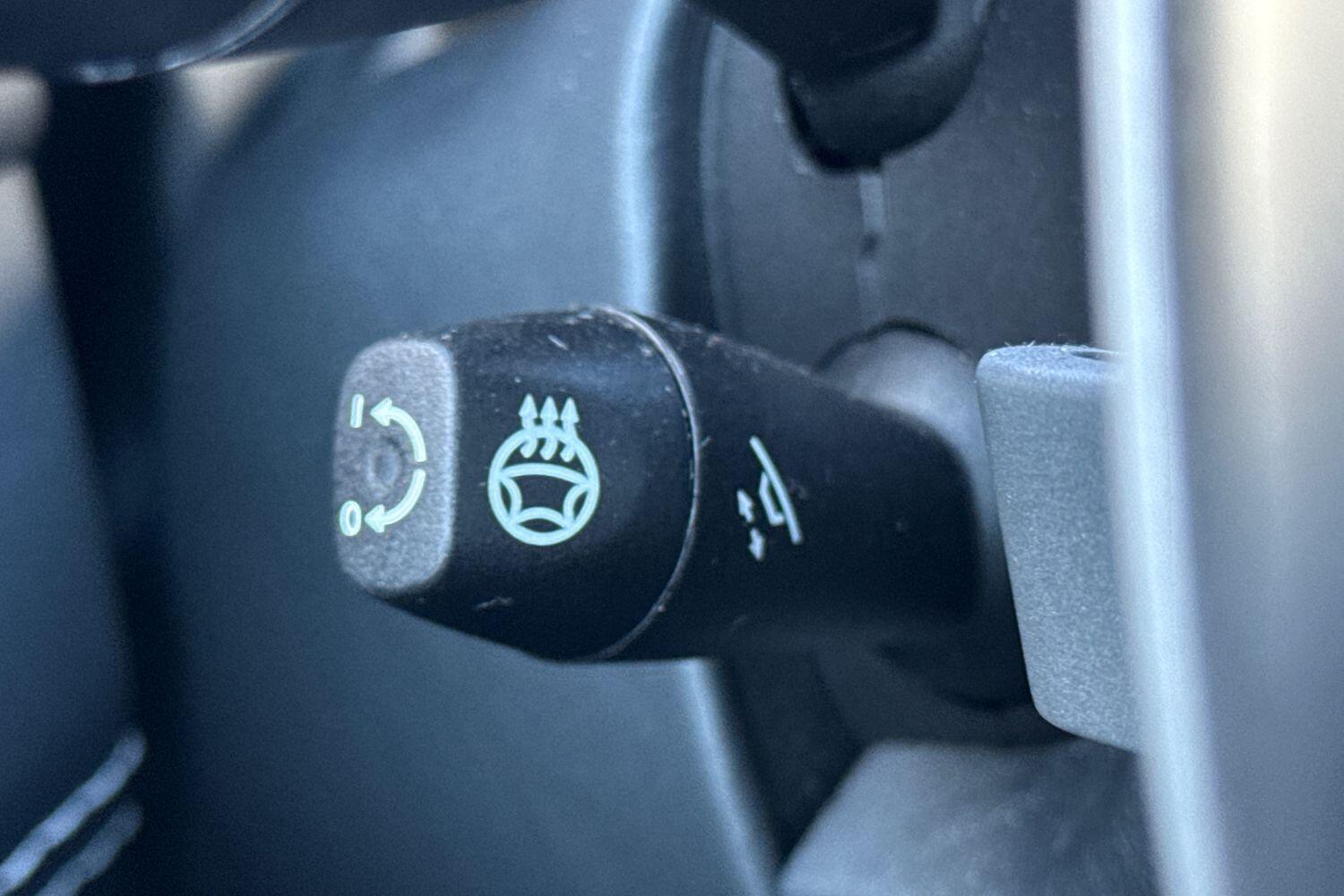 Used Aston Martin DBX 2023 for sale - 77163192: Photo 55