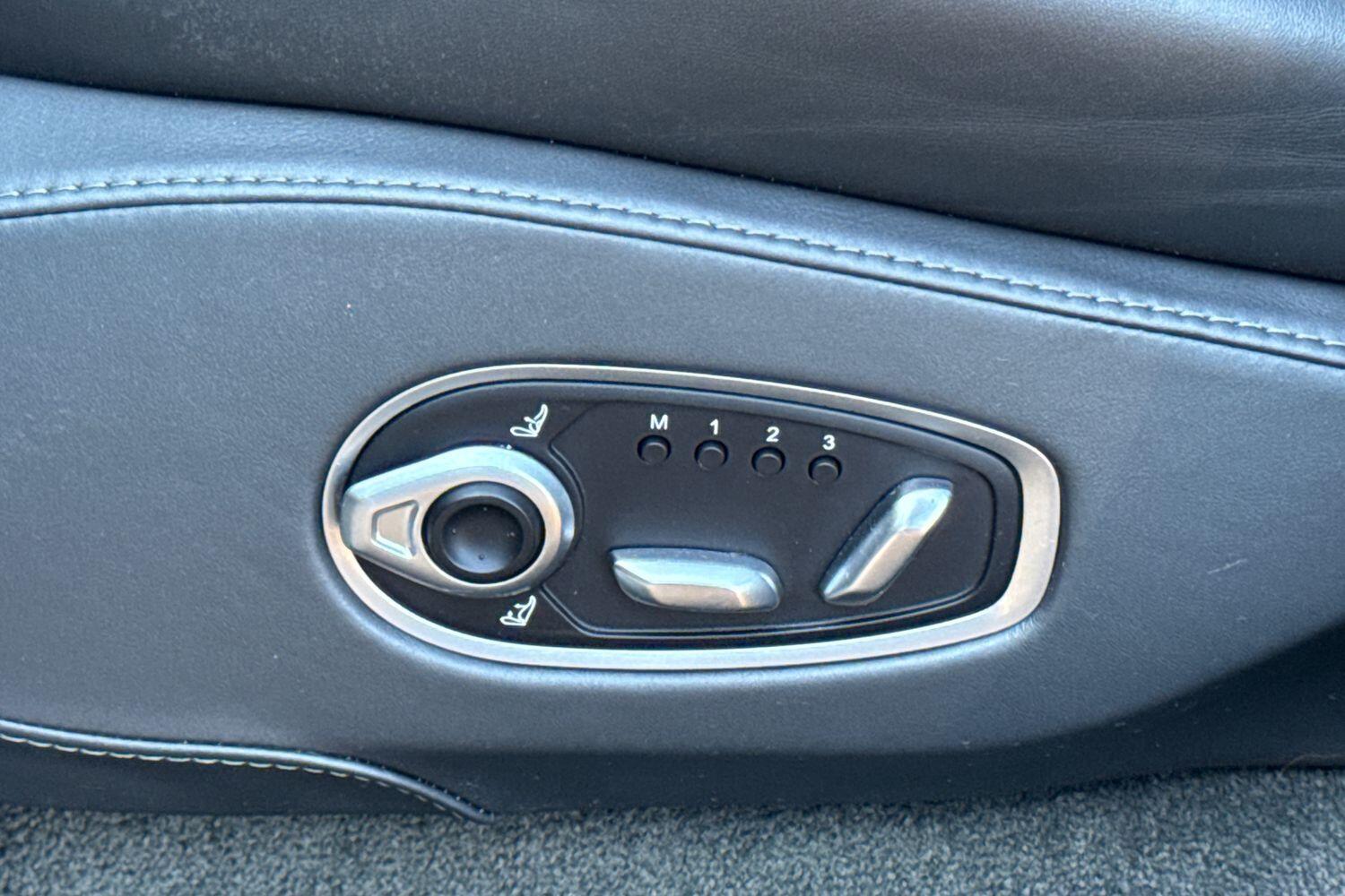 Used Aston Martin DBX 2023 for sale - 77163192: Photo 58