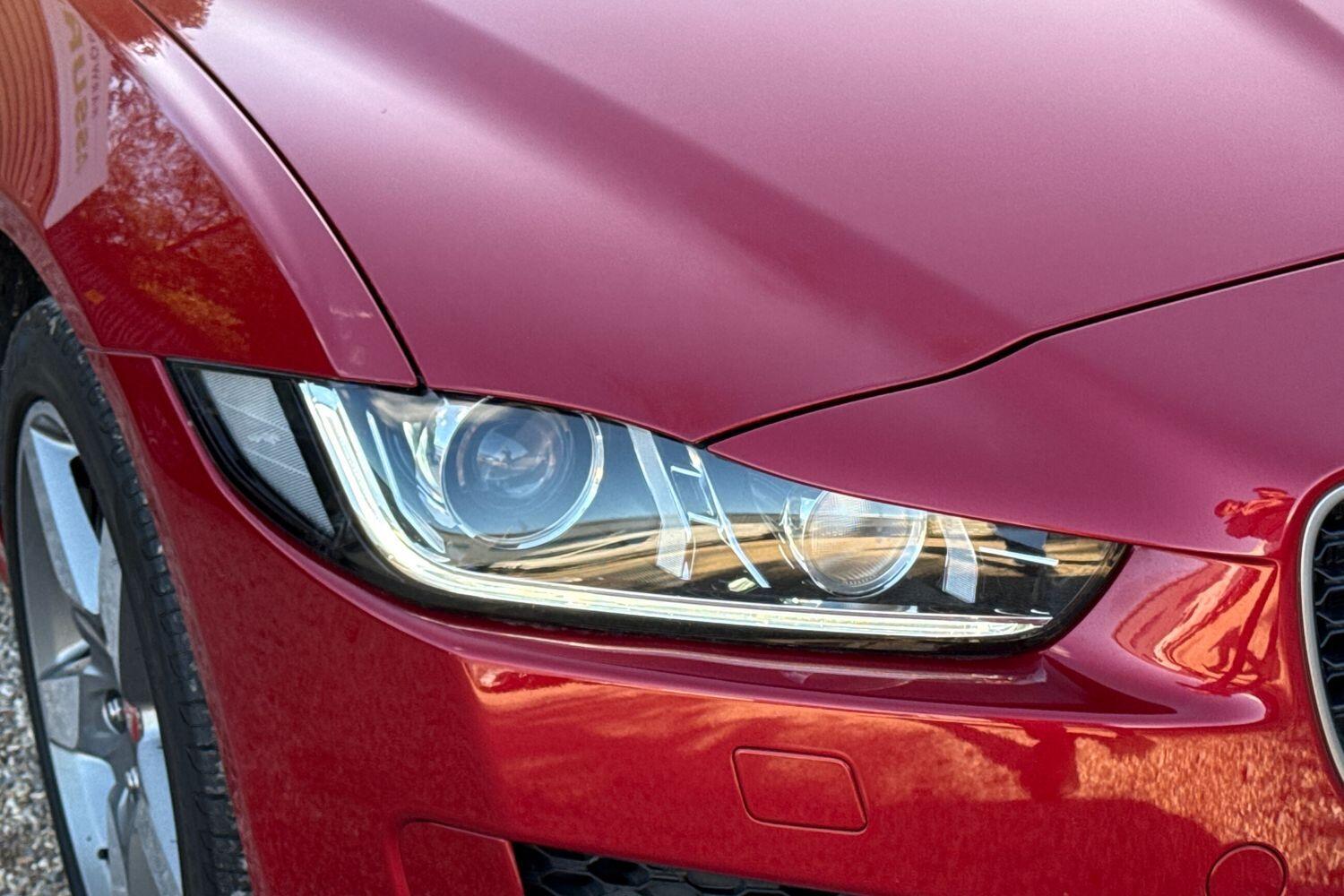 Used Jaguar XE 2016 for sale - 76059689: Photo 44