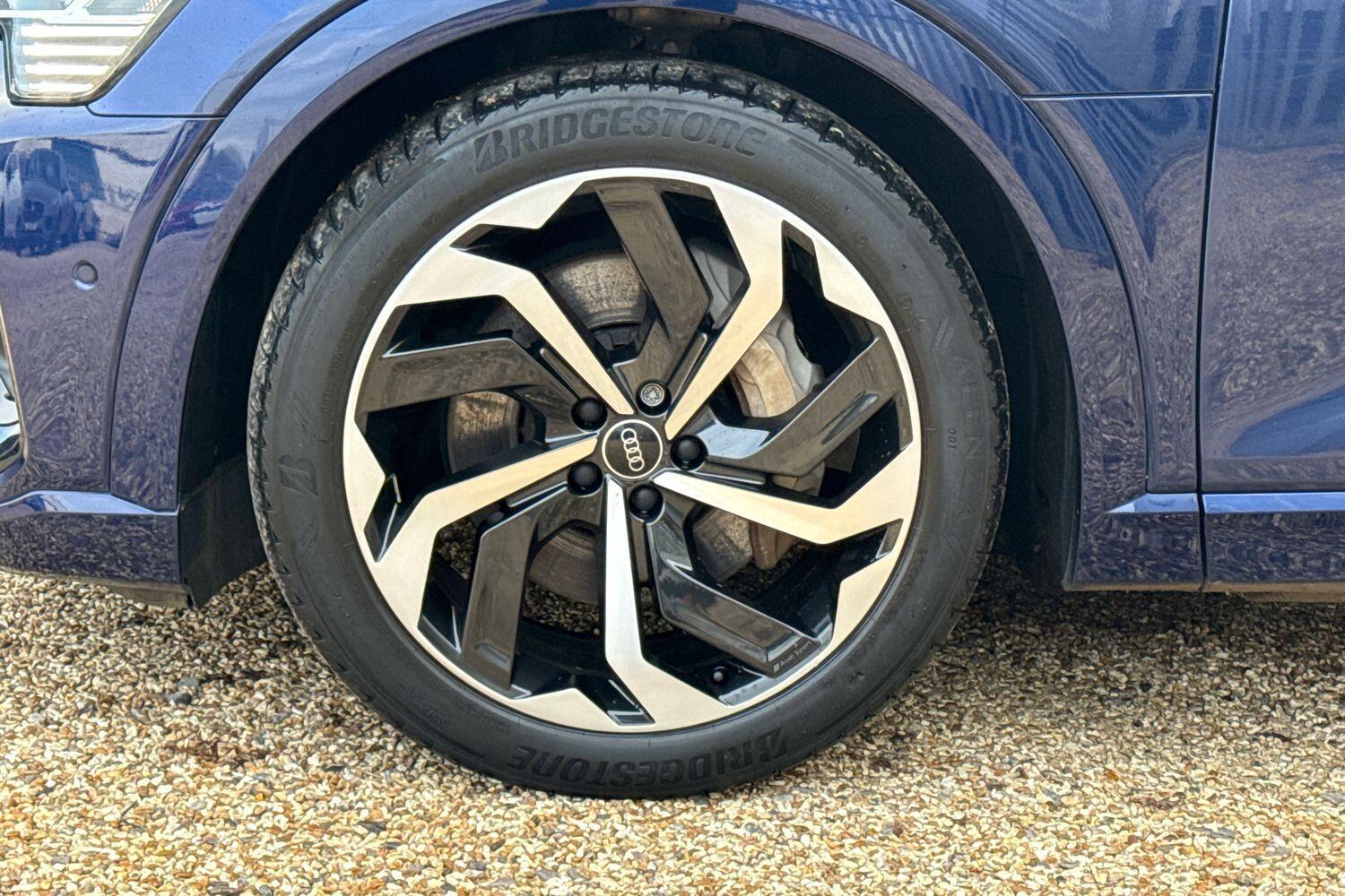 Used Audi e-tron 2021 for sale - 77120633: Photo 14