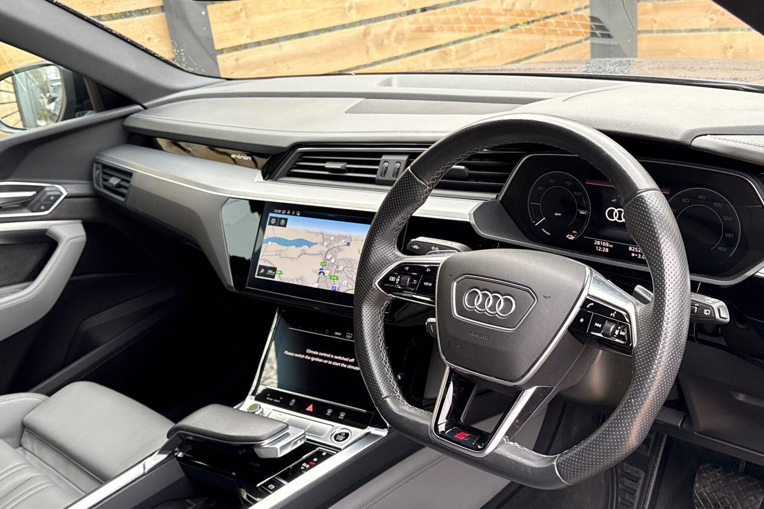 Used Audi e-tron 2021 for sale - 77120633: Photo 28