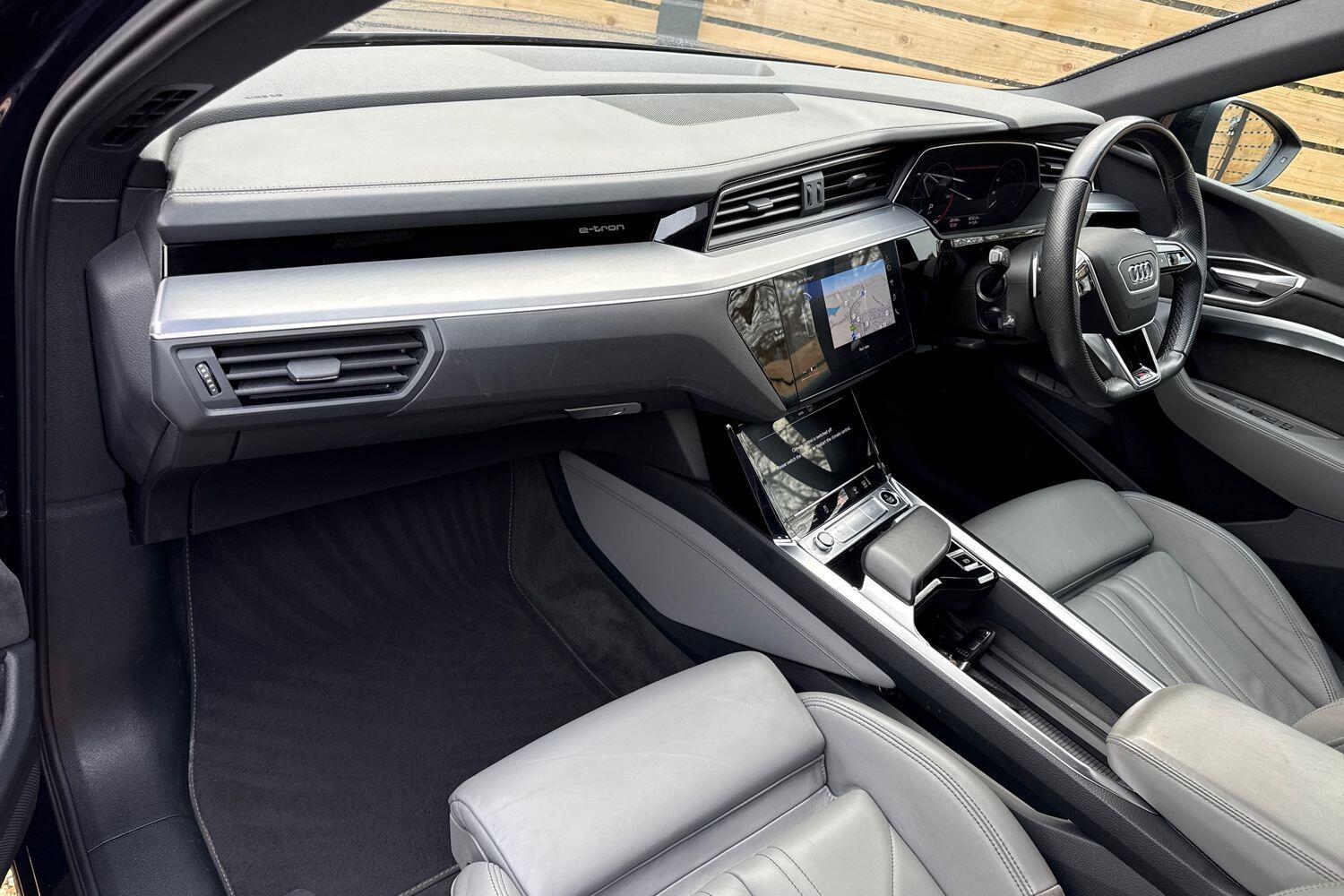 Used Audi e-tron 2021 for sale - 77120633: Photo 29