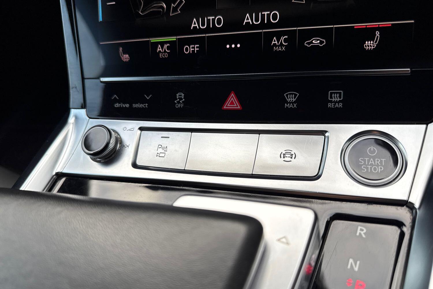 Used Audi e-tron 2021 for sale - 77120633: Photo 56