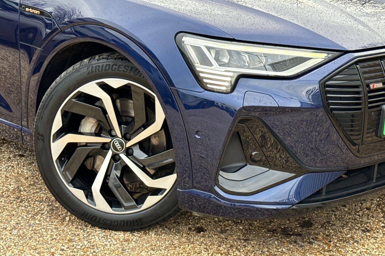 Used Audi e-tron 2021 for sale - 77120633: Photo 7