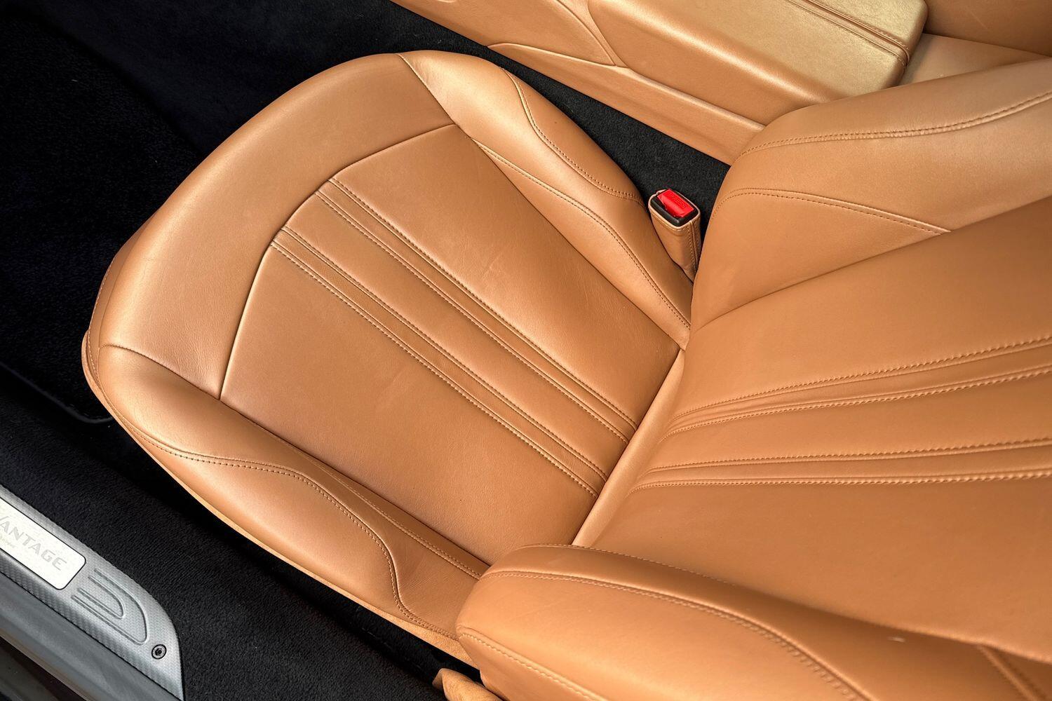 Used Aston Martin Vantage 2020 for sale - 77163165: Photo 35