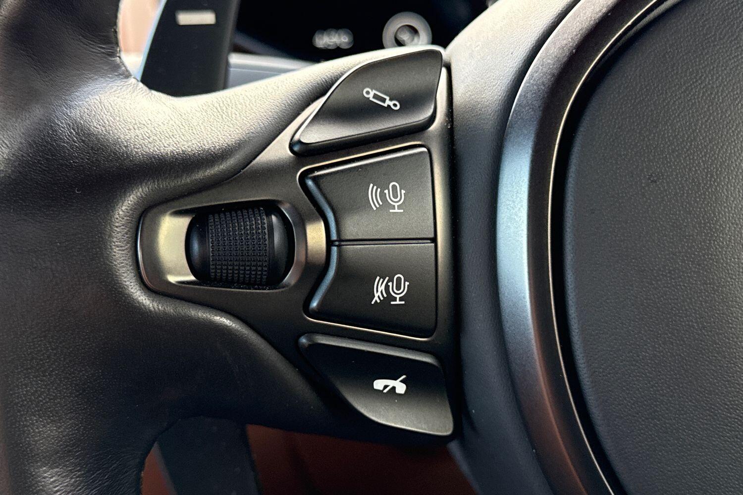 Used Aston Martin Vantage 2020 for sale - 77163165: Photo 38