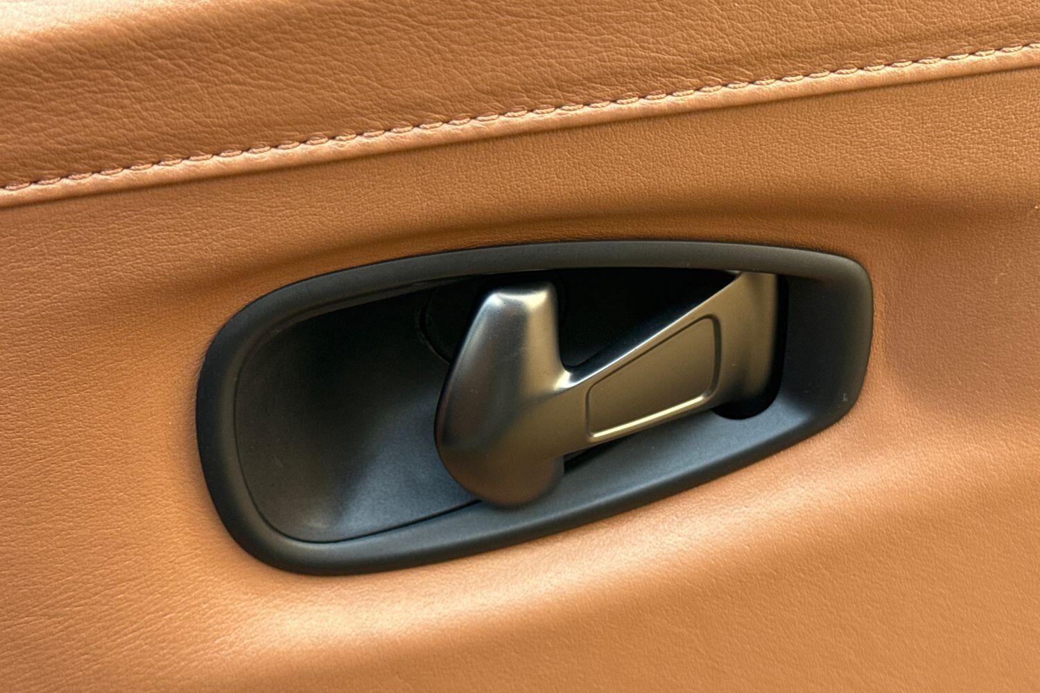 Used Aston Martin Vantage 2020 for sale - 77163165: Photo 45