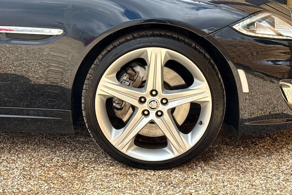 Used Jaguar XK 2011 for sale - 75532735: Photo 14
