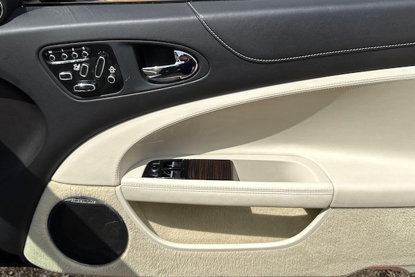 Used Jaguar XK 2011 for sale - 75532735: Photo 41