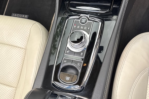 Used Jaguar XK 2011 for sale - 75532735: Photo 45