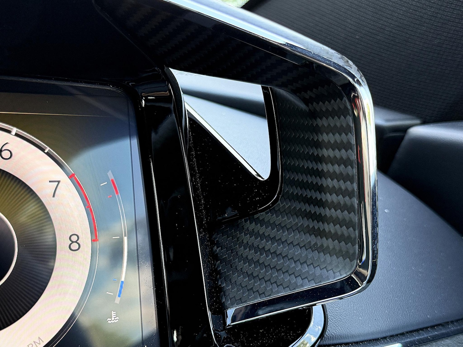 Used Aston Martin Vantage 2025 for sale - 77130884: Photo 38