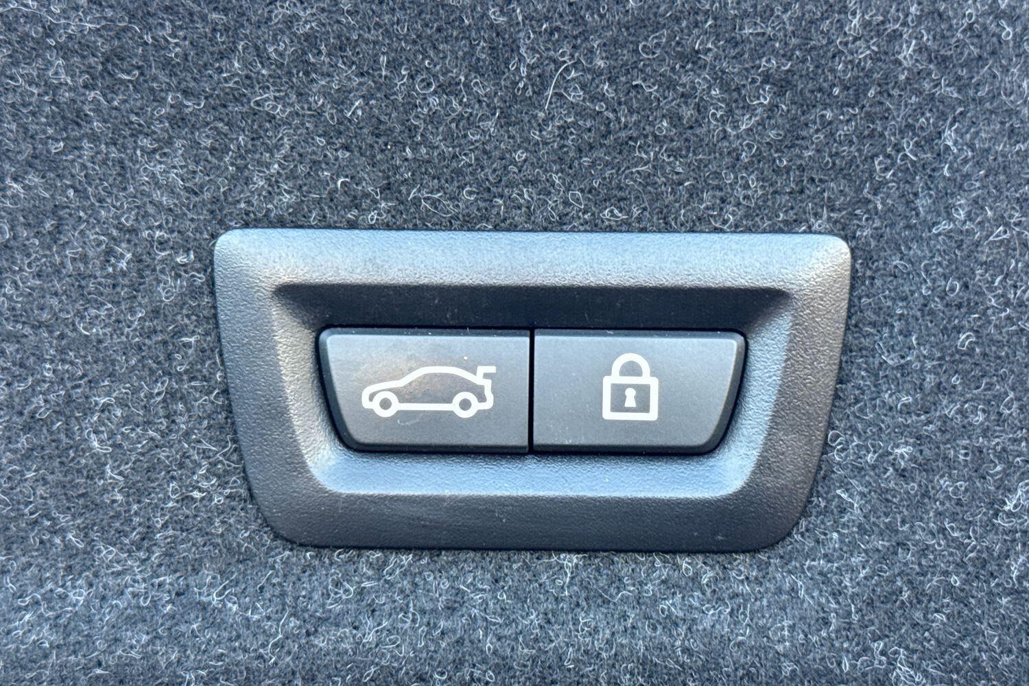 Used BMW 3 Series 2021 for sale - 76936365: Photo 22