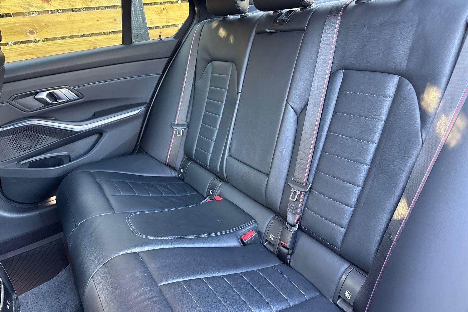 Used BMW 3 Series 2021 for sale - 76936365: Photo 32