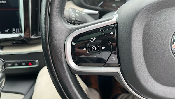 Used Volvo XC60 2018 for sale - 76133990: Photo 18