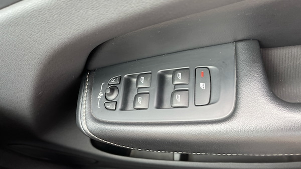 Used Volvo XC60 2018 for sale - 76133990: Photo 27