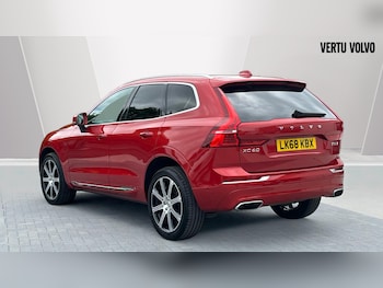 Used Volvo XC60 2018 for sale - 76133990: Photo 2