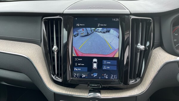Used Volvo XC60 2018 for sale - 76133990: Photo 33