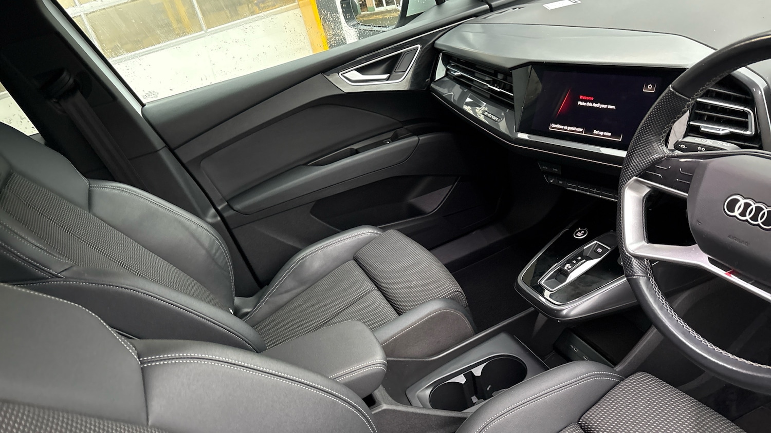 Used Audi Q4 e-tron 2021 for sale - 77247800: Photo 14