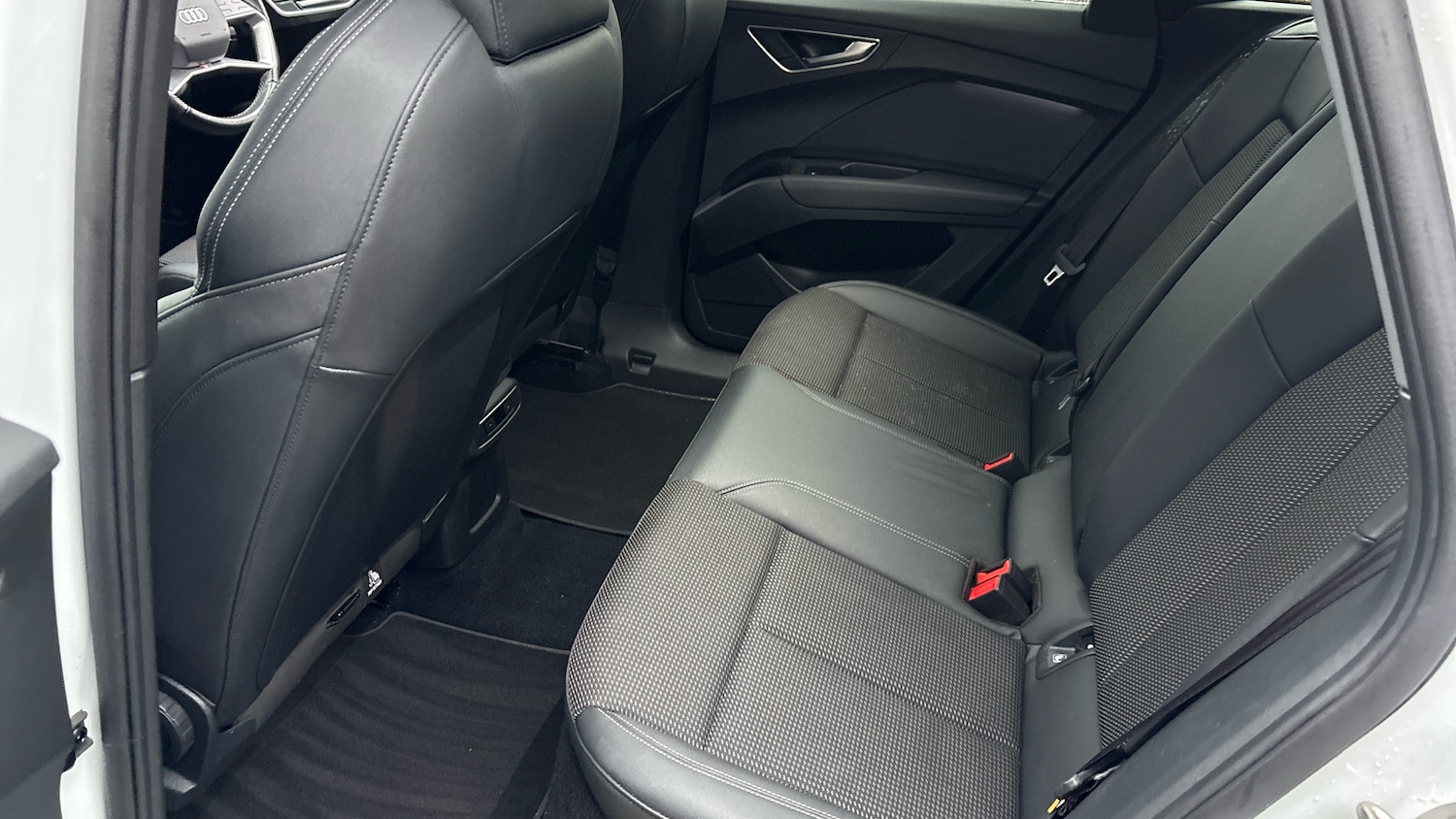 Used Audi Q4 e-tron 2021 for sale - 77247800: Photo 16