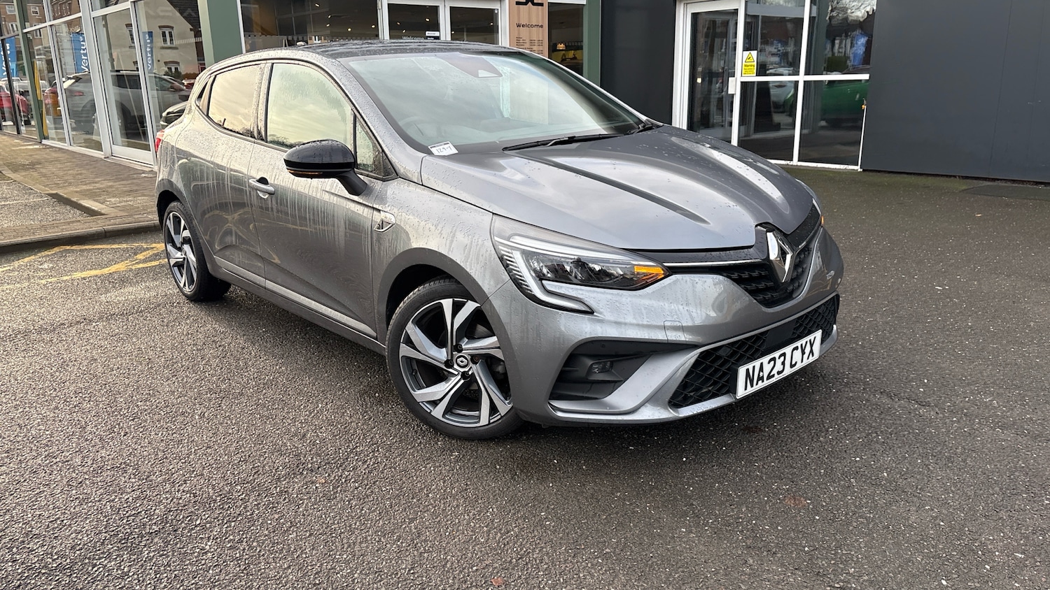 Used Renault Clio 2023 for sale - 76892871: Photo 46