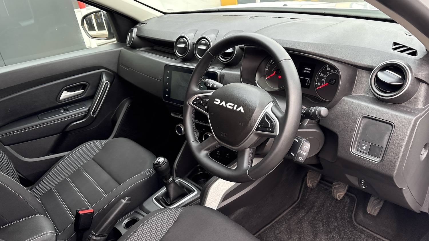 Used Dacia Duster 2024 for sale - 77733000: Photo 11