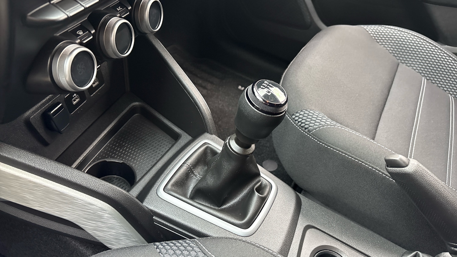 Used Dacia Duster 2024 for sale - 77733000: Photo 13