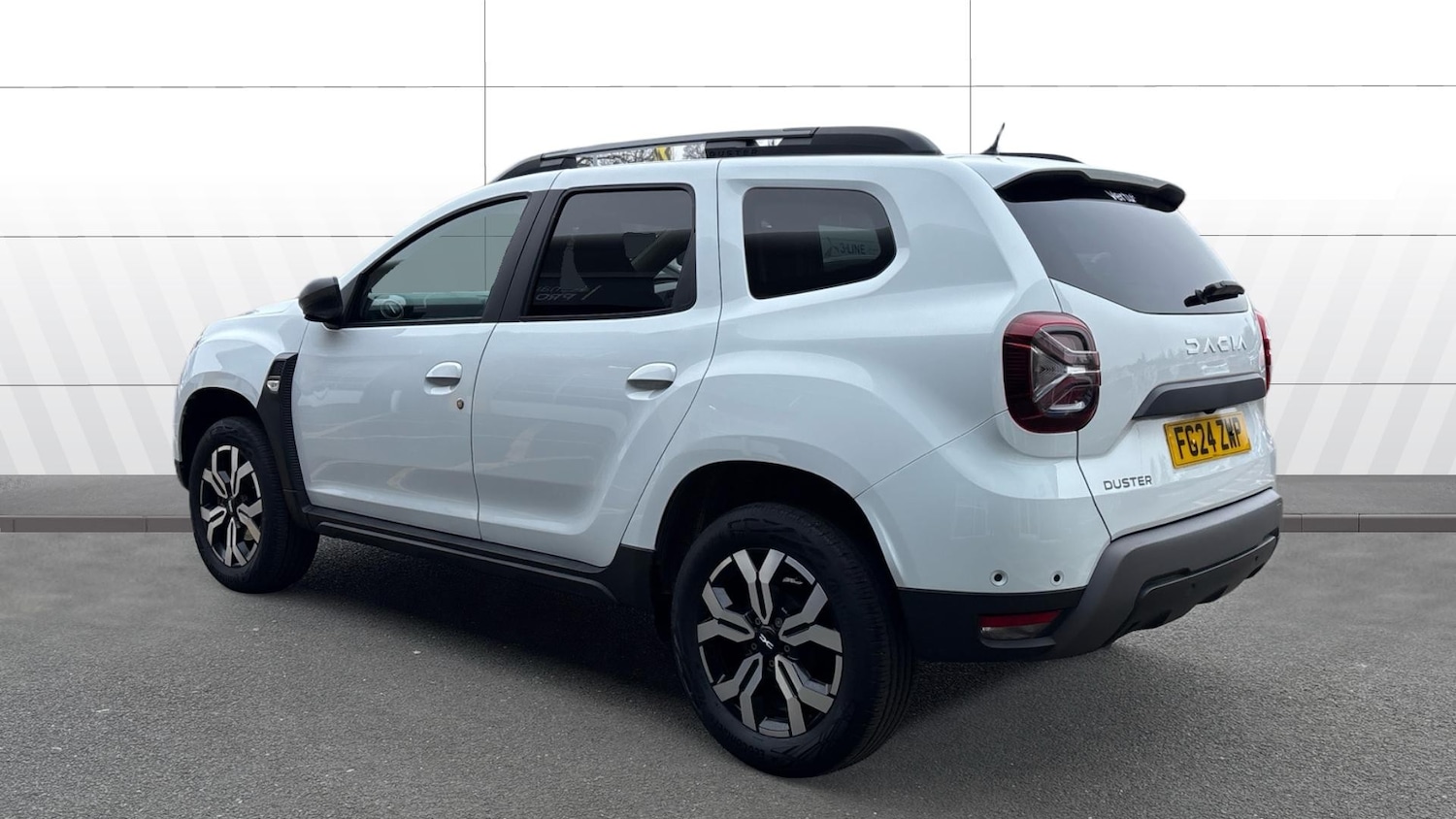 Used Dacia Duster 2024 for sale - 77733000: Photo 2