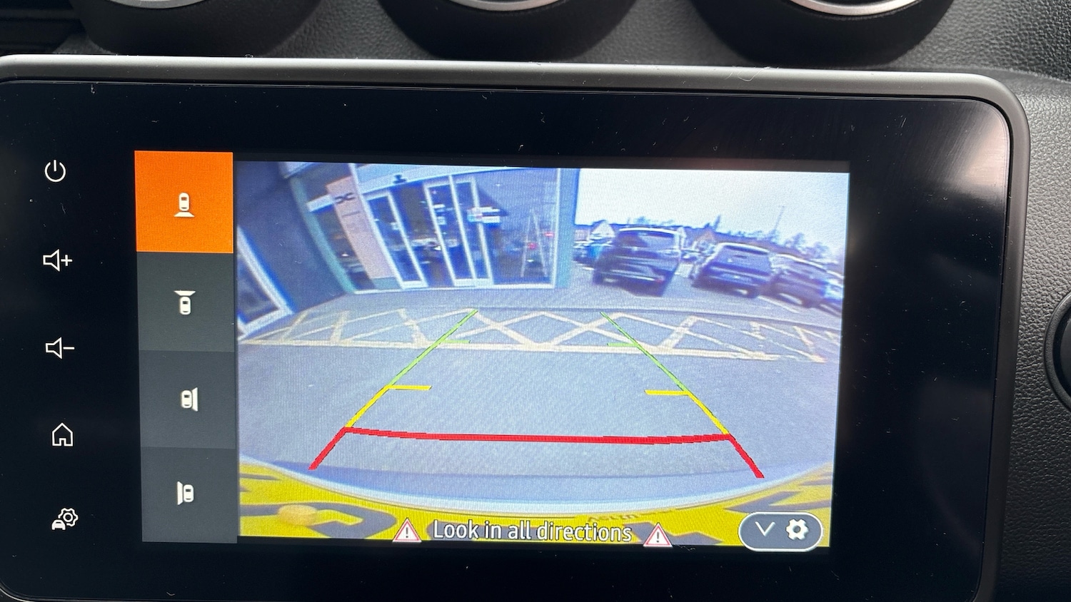 Used Dacia Duster 2024 for sale - 77733000: Photo 21