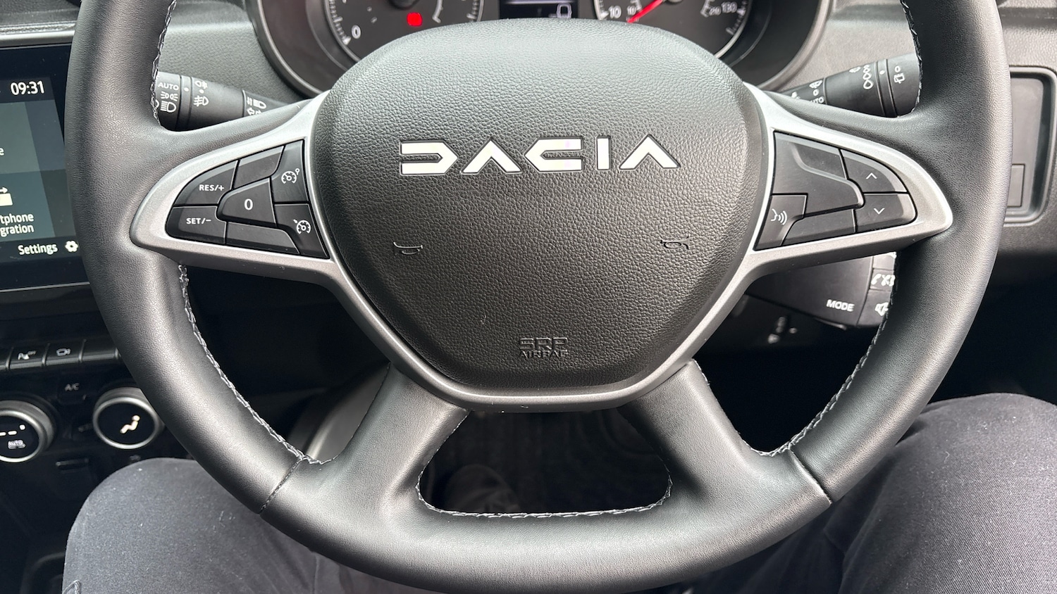 Used Dacia Duster 2024 for sale - 77733000: Photo 35