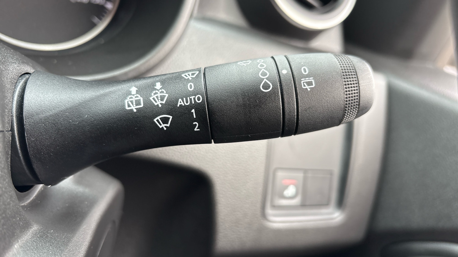 Used Dacia Duster 2024 for sale - 77733000: Photo 41