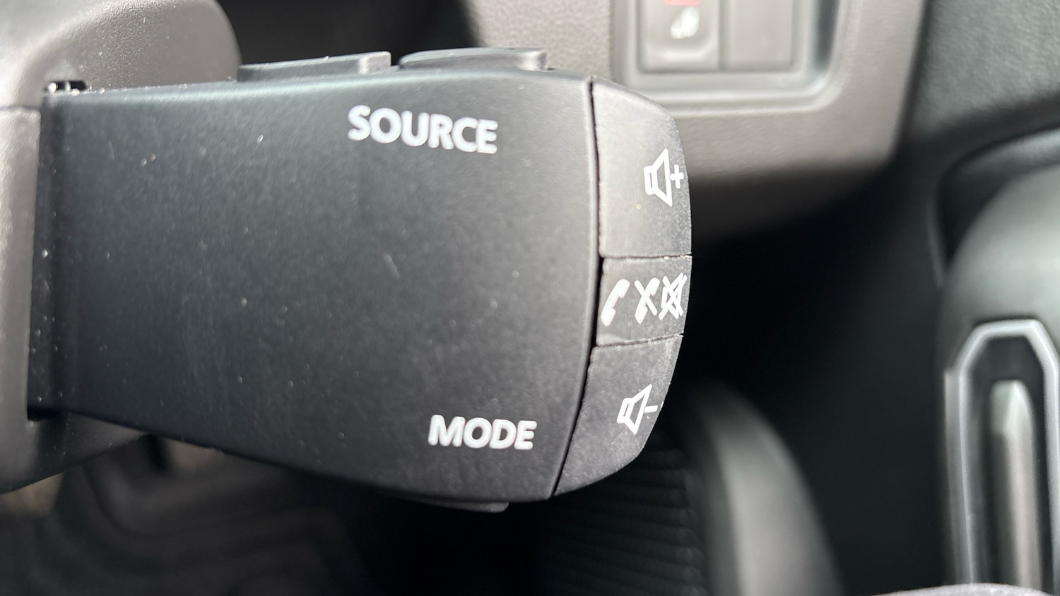 Used Dacia Duster 2024 for sale - 77733000: Photo 42