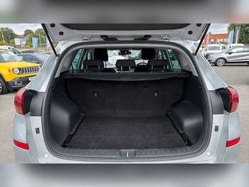 Used Hyundai TUCSON 2019 for sale - 79445037: Photo