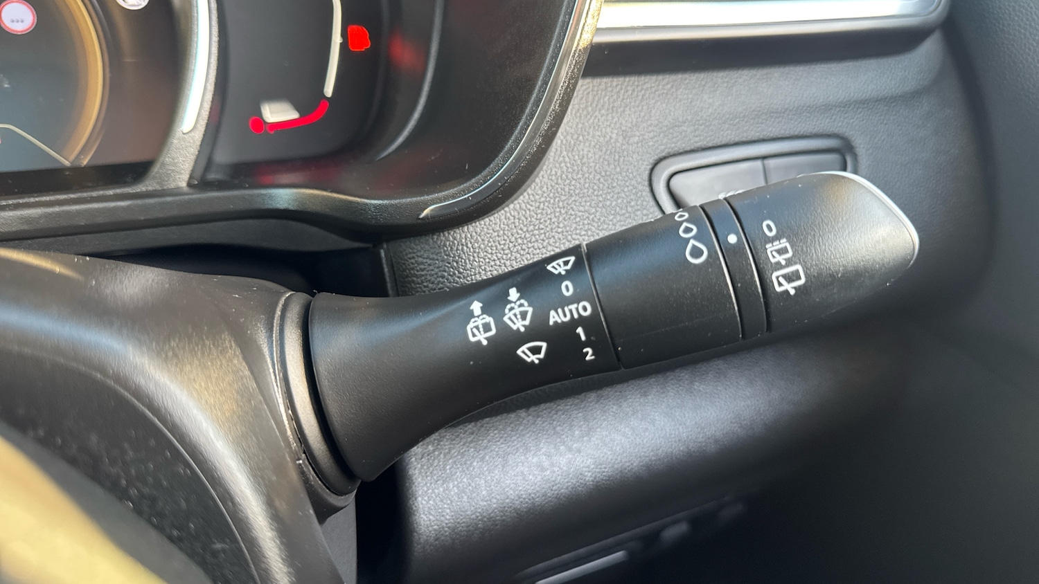 Used Renault Kadjar 2016 for sale - 78027055: Photo 32