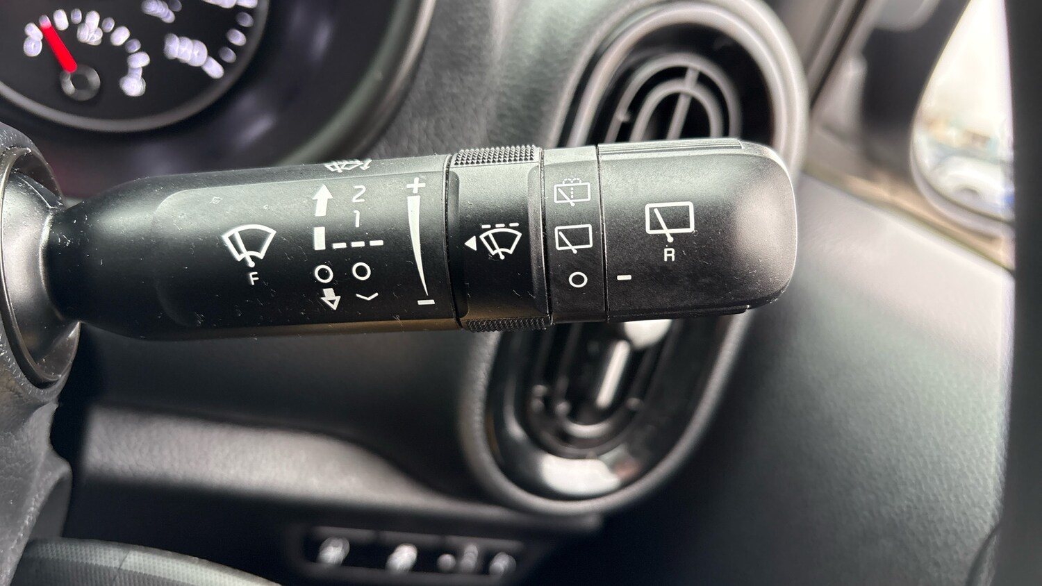 Used Kia Picanto 2023 for sale - 77819559: Photo 39