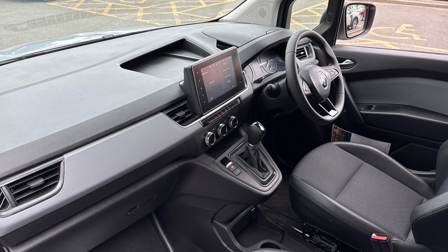 Used Renault Kangoo 2023 for sale - 76064086: Photo 9