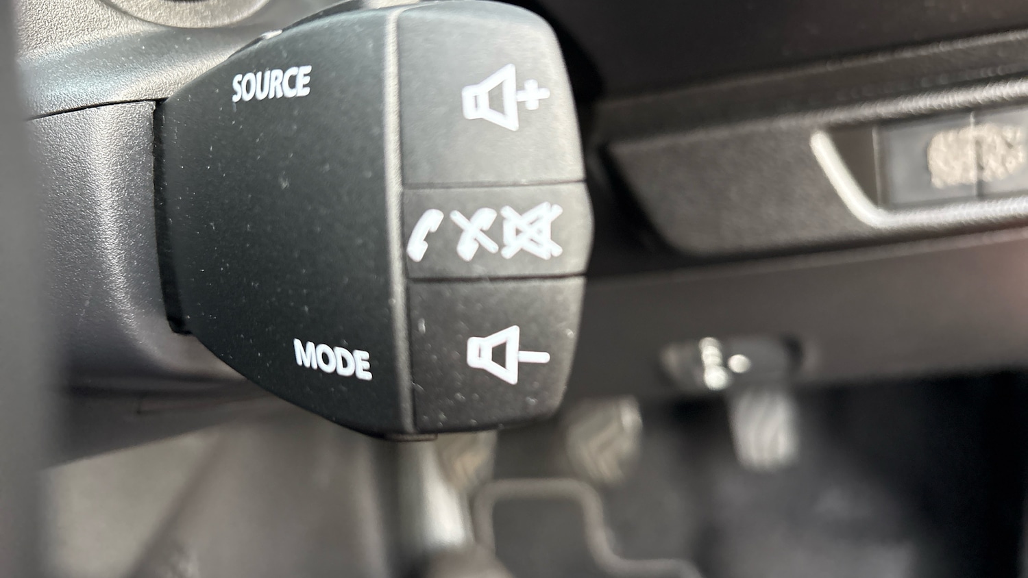 Used Dacia Jogger 2024 for sale - 76414968: Photo 38