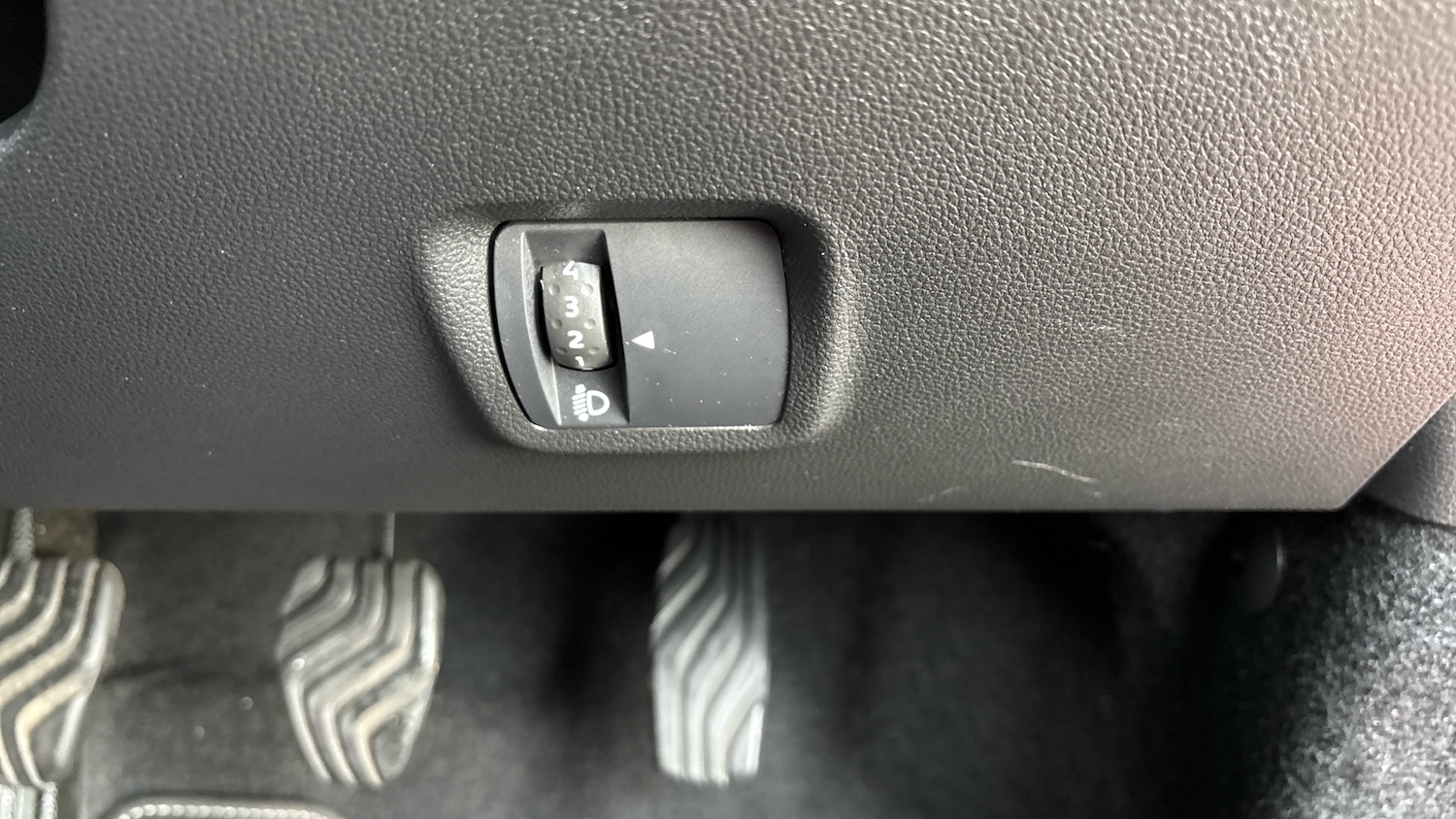 Used Dacia Jogger 2024 for sale - 76414968: Photo 40