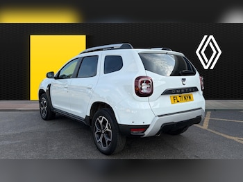 Used Dacia Duster 2021 for sale - 79445040: Photo