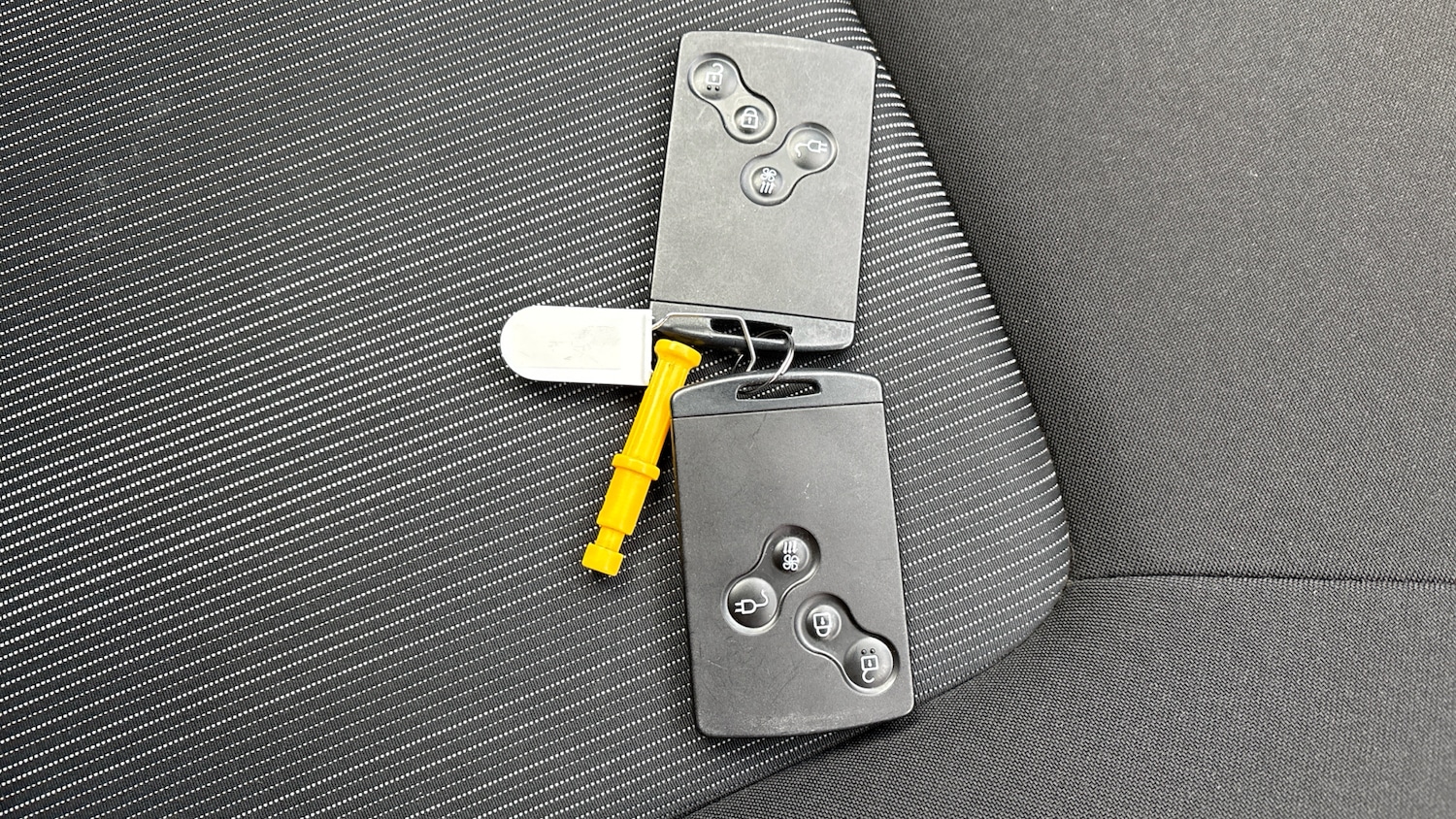 Used Renault Zoe 2019 for sale - 77184764: Photo 20