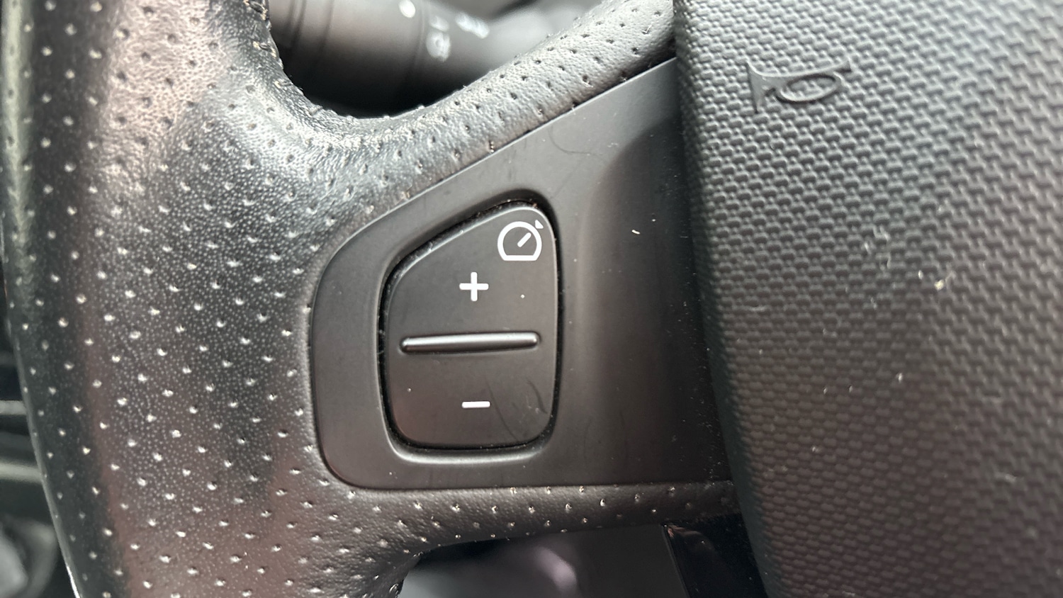 Used Renault Zoe 2019 for sale - 77184764: Photo 23