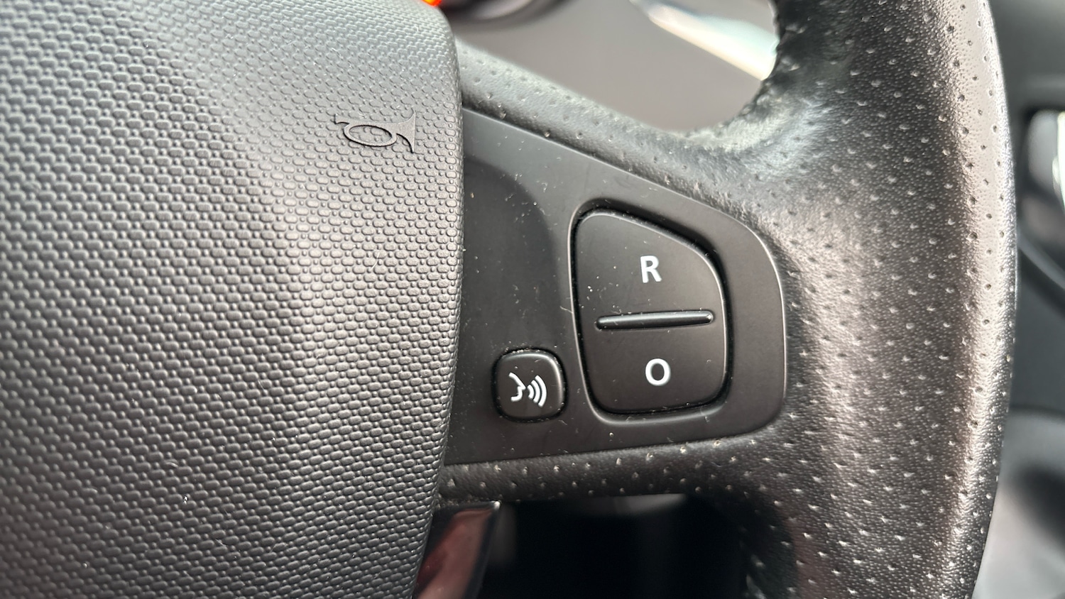 Used Renault Zoe 2019 for sale - 77184764: Photo 24