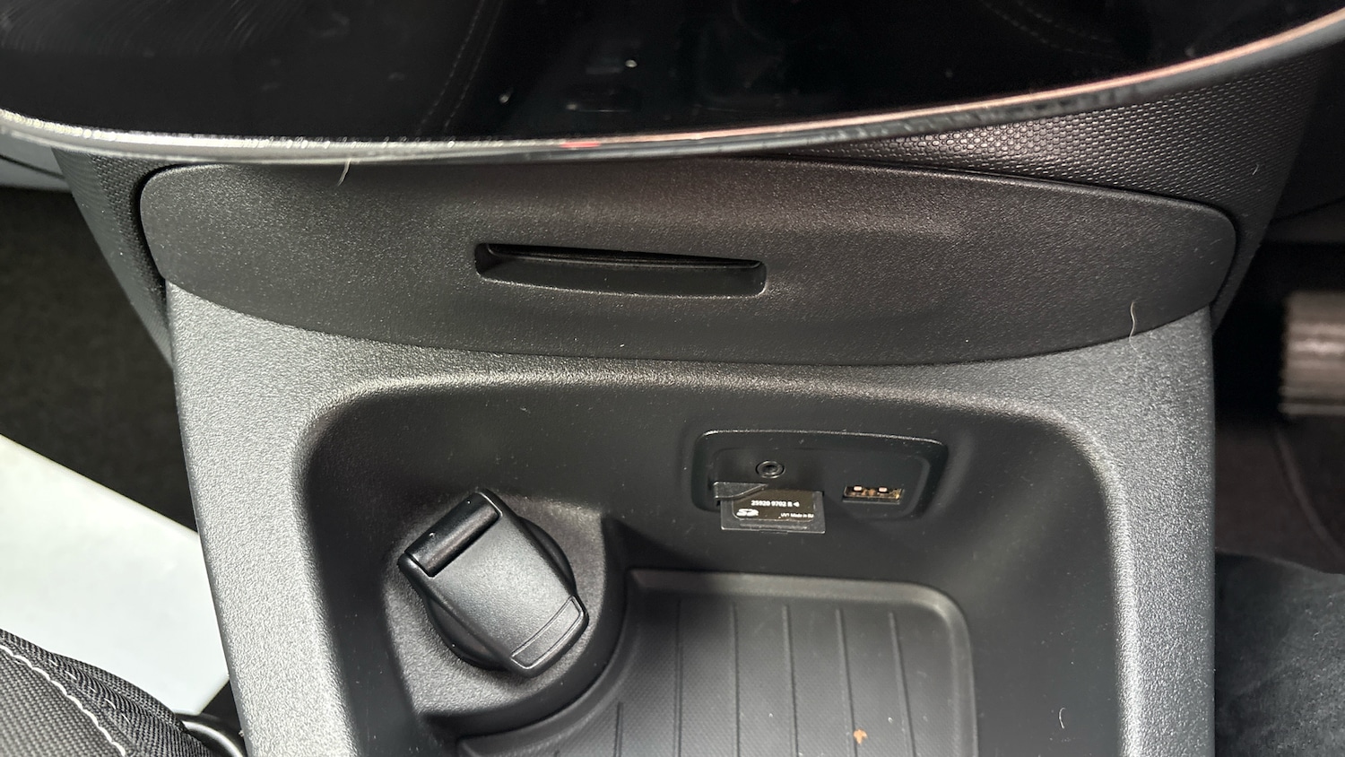 Used Renault Zoe 2019 for sale - 77184764: Photo 30