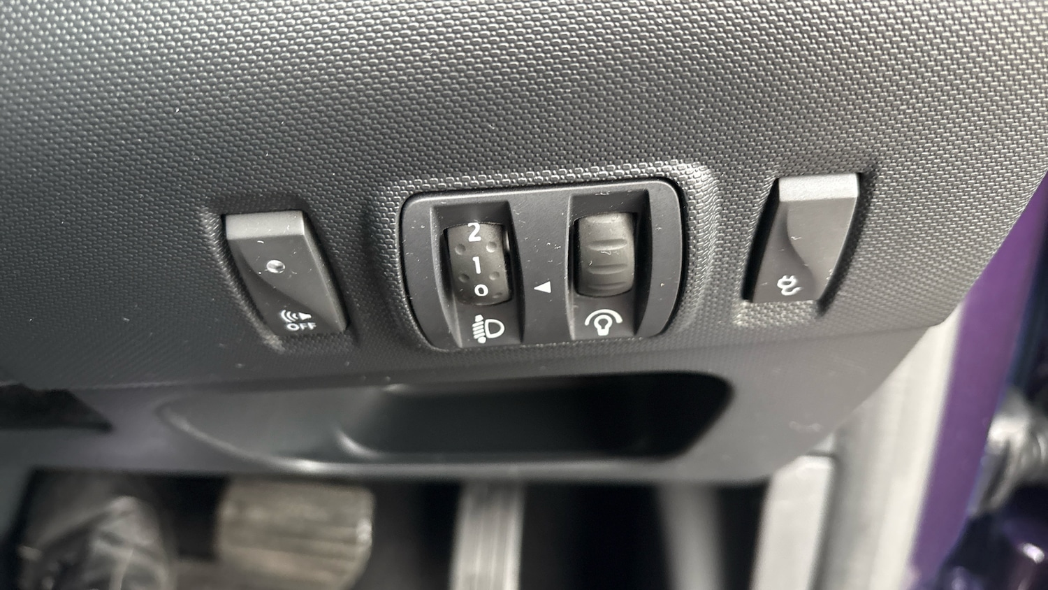 Used Renault Zoe 2019 for sale - 77184764: Photo 41