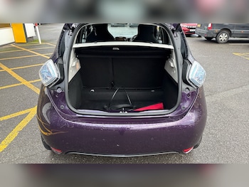 Used Renault Zoe 2019 for sale - 77184764: Photo