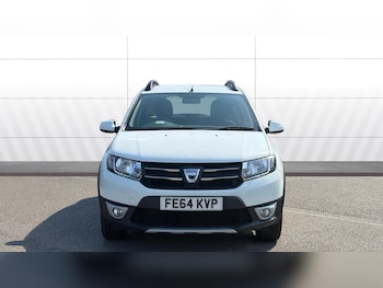 Used Dacia Sandero Stepway 2014 for sale - 79004229: Photo