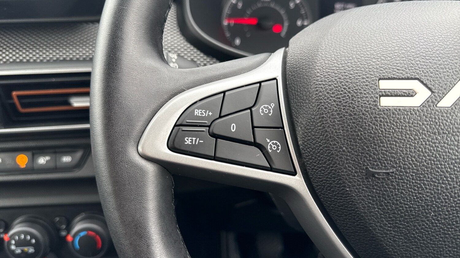 Used Dacia Sandero Stepway 2023 for sale - 76354909: Photo 28