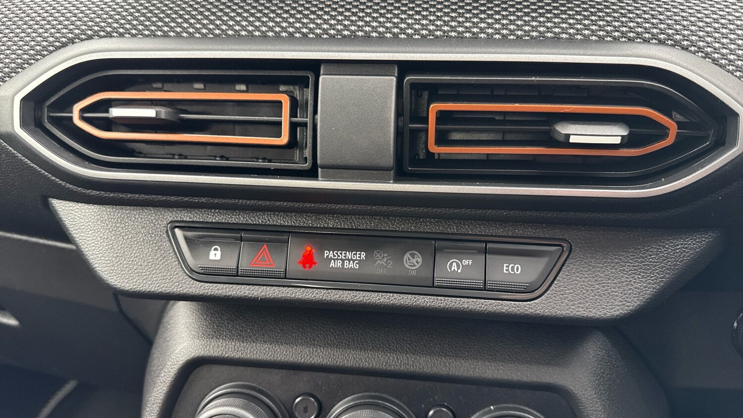 Used Dacia Sandero Stepway 2023 for sale - 76354909: Photo 31