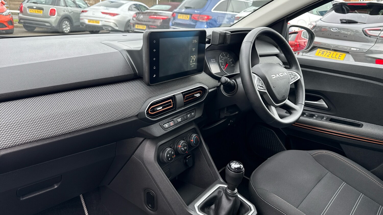 Used Dacia Sandero Stepway 2023 for sale - 76354909: Photo 9