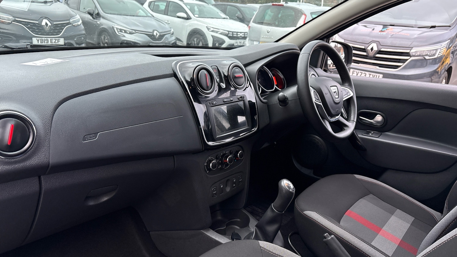 Used Dacia Sandero Stepway 2020 for sale - 77819560: Photo 9