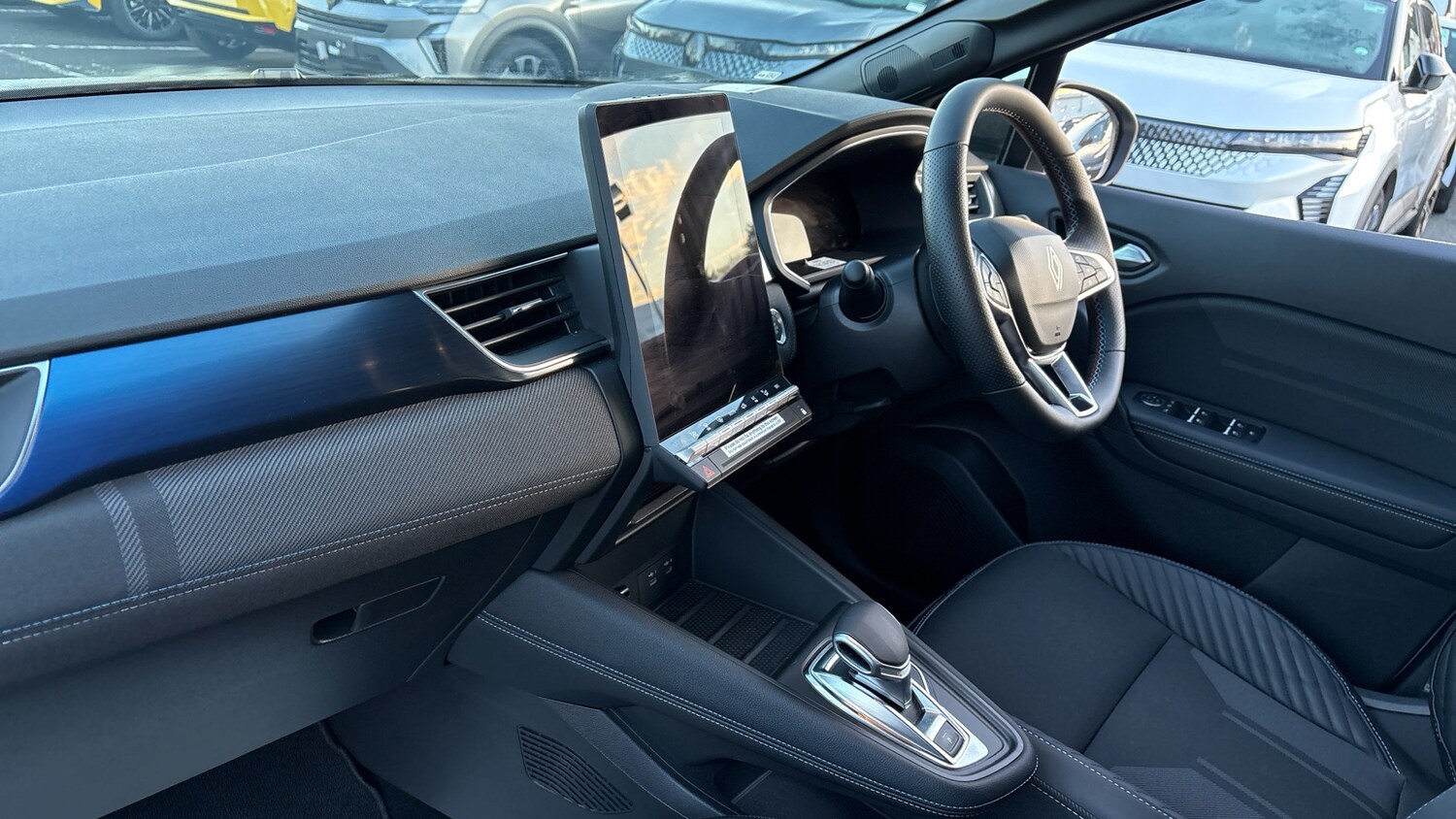 Used Renault Other 2025 for sale - 77353520: Photo 9